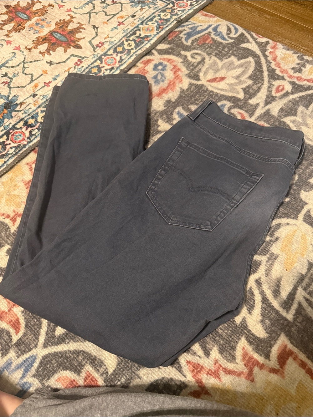 34/30 Levi's men’s Charcoal Stretch jeans
